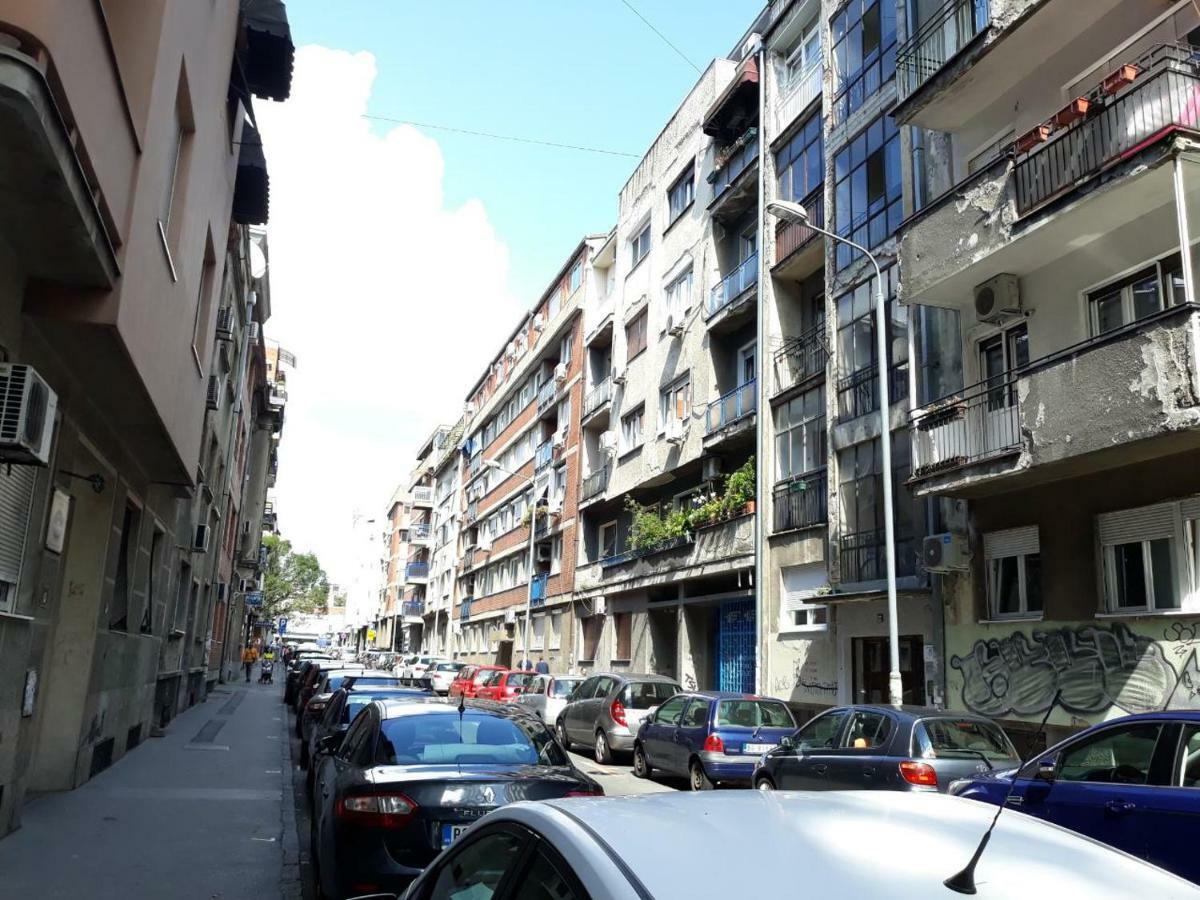 Sweet Yellow Apartment Belgrad Exterior foto